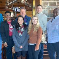 Seven GVSU alumni in the Dallas area gathered for a holiday brunch at Lazy Dog Restaurant & Bar.